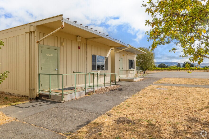 More Photos Of 1680 Los Carneros Ave, Napa Schools For Sale