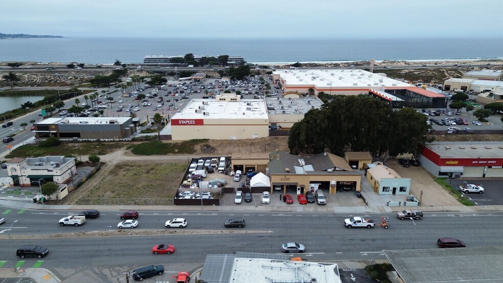 More Photos Of 1523-1533 Del Monte Blvd, Seaside Auto Repair For Sale