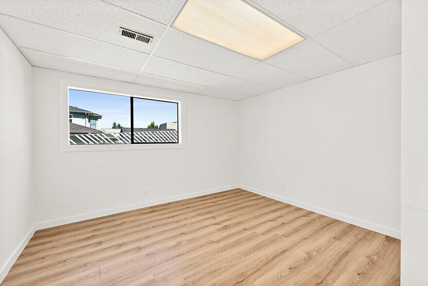 More Photos Of 1415 2nd St SE, Puyallup Assisted Living For Sale