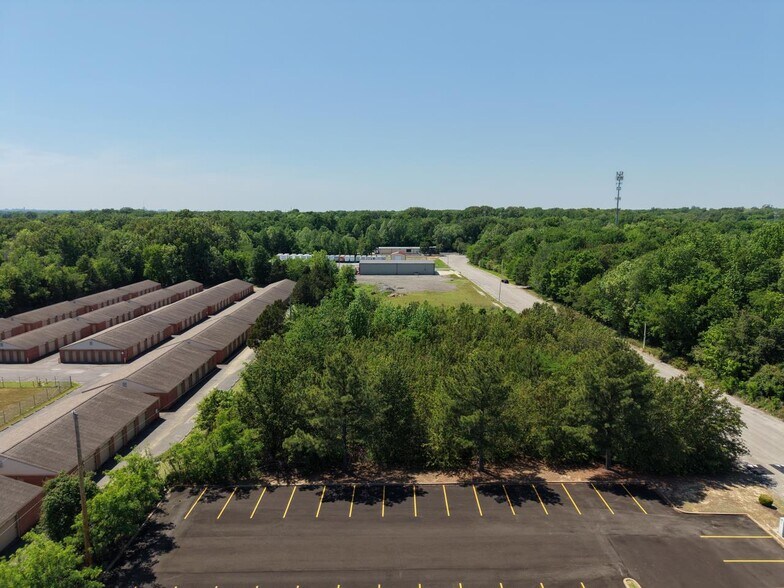 More Photos Of 0 English Towne Rd, Memphis Land For Sale