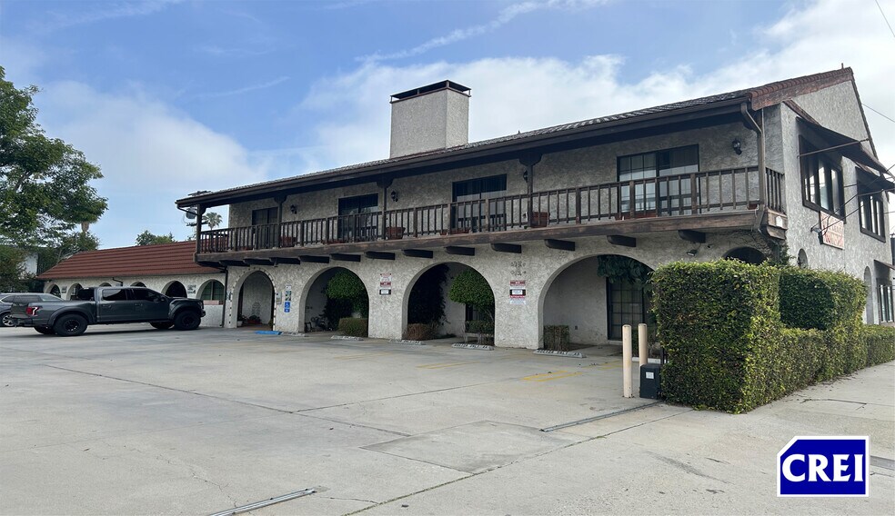 More Photos Of 15235 Burbank Blvd, Sherman Oaks Medical For Sale