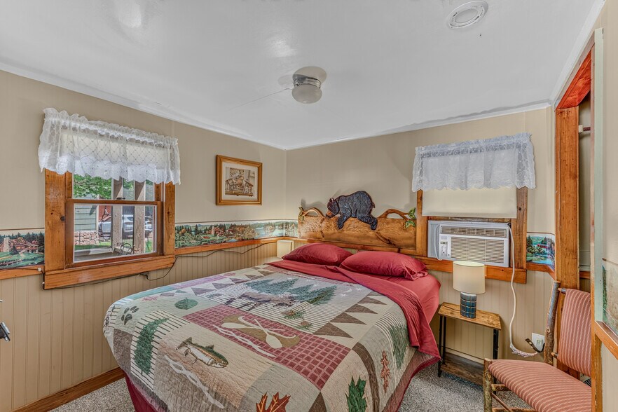 More Photos Of 218 US Route 3, Lincoln Hospitality For Sale