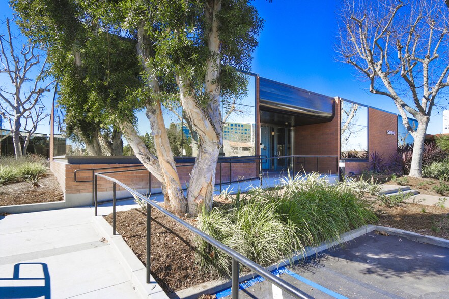 More Photos Of 5000 Campus Dr, Newport Beach Coworking Space