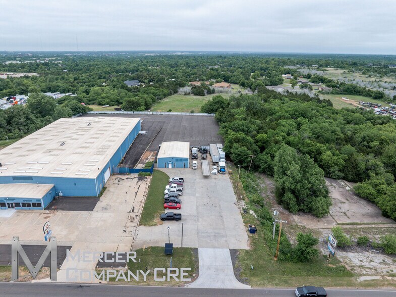 More Photos Of 3035 NE 23rd St, Oklahoma City Industrial For Sale
