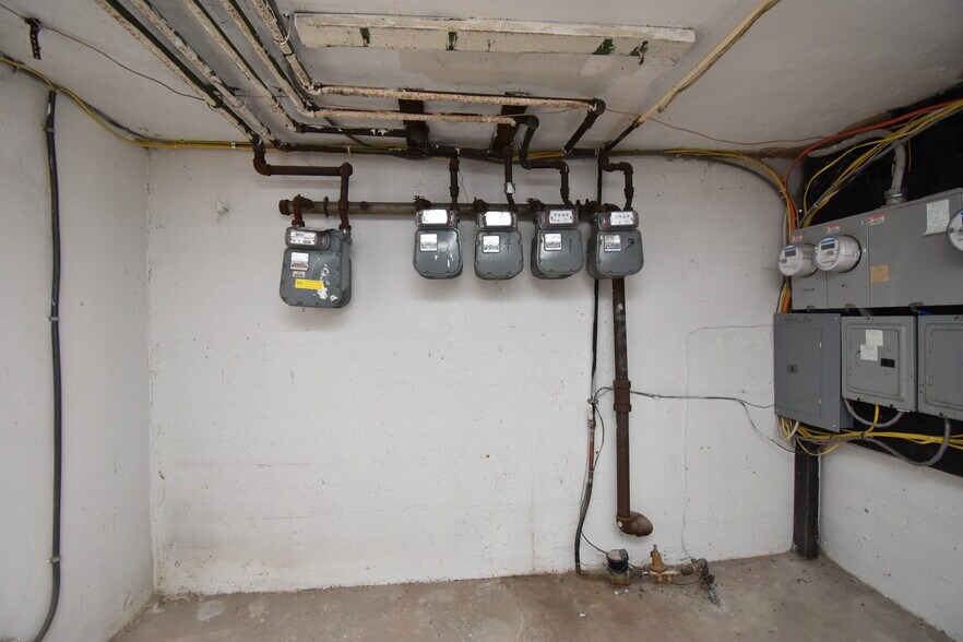 More Photos Of 4344 Kirby Ave, Cincinnati Apartments For Sale