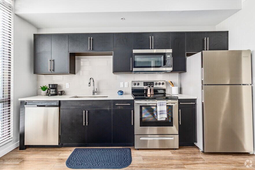 More Photos Of 361 N ROSALIND AVE, Orlando Apartments For Lease