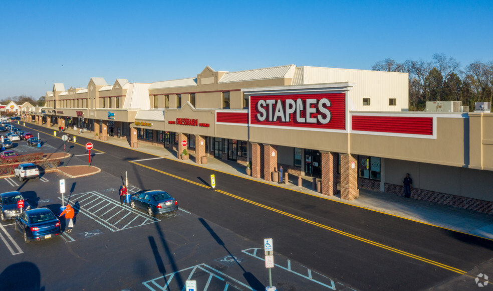 Primary Photo Of 2826-2896 Dekalb Pike, Norristown Storefront Retail Office For Lease