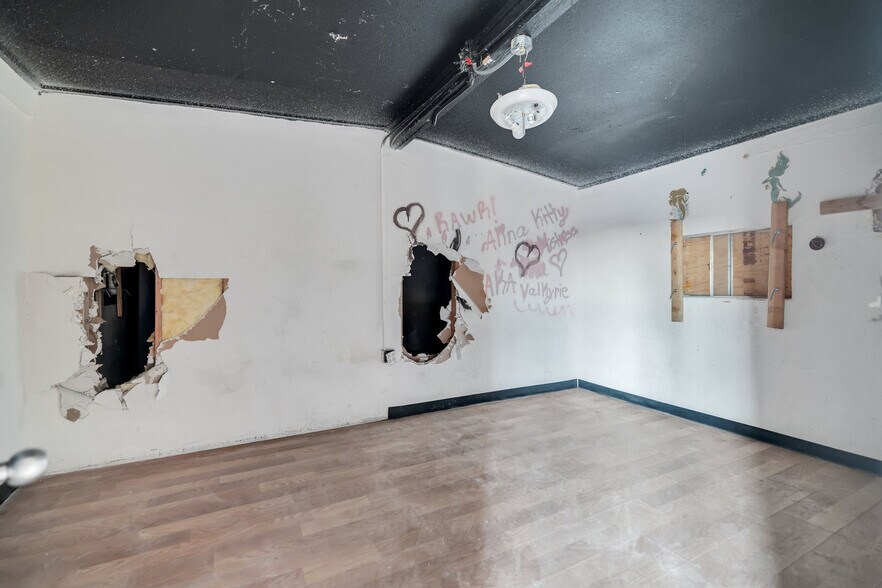 More Photos Of 3060 Grand Ave, Phoenix Apartments For Sale