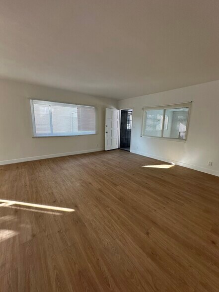 More Photos Of 2226 Voorhees Ave, Redondo Beach Apartments For Sale