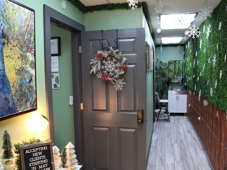 More Photos Of 525 E Division St, Fond Du Lac Medical For Sale