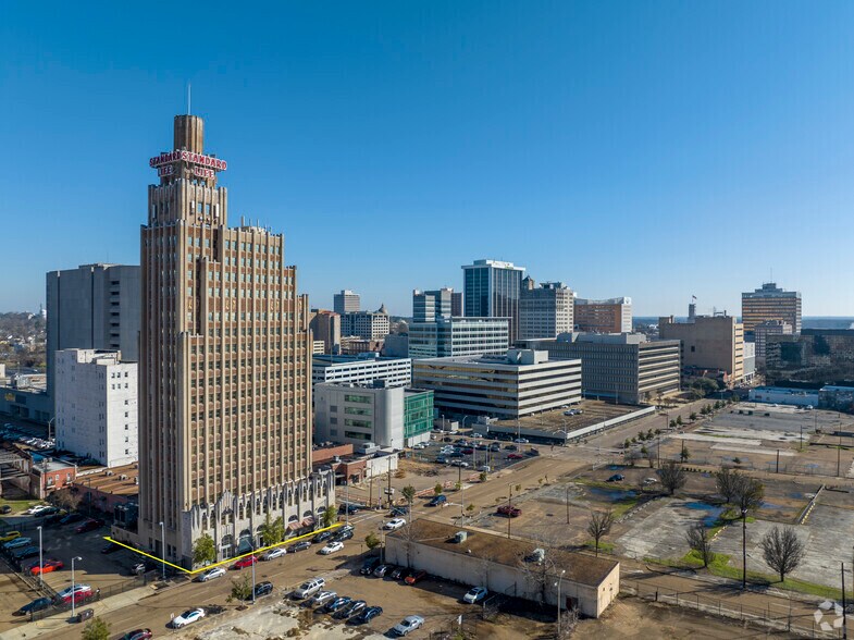 More Photos Of 127 S Roach St, Jackson Apartments For Lease