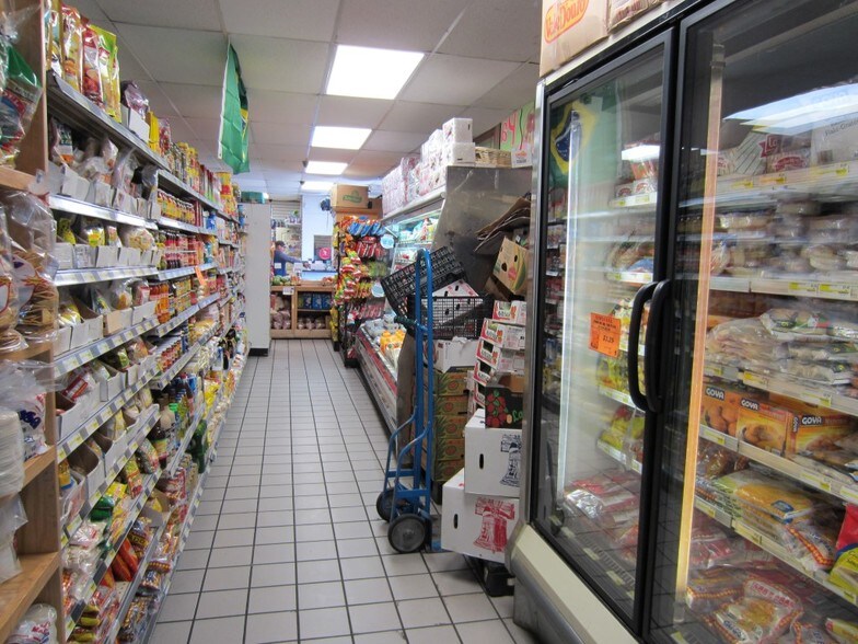 More Photos Of 1099 Reganti Dr, Concord Storefront For Sale