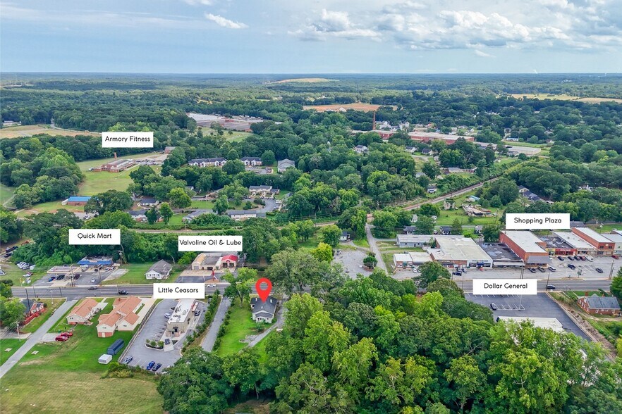 More Photos Of 402 W Main St, Williamston Medical For Sale