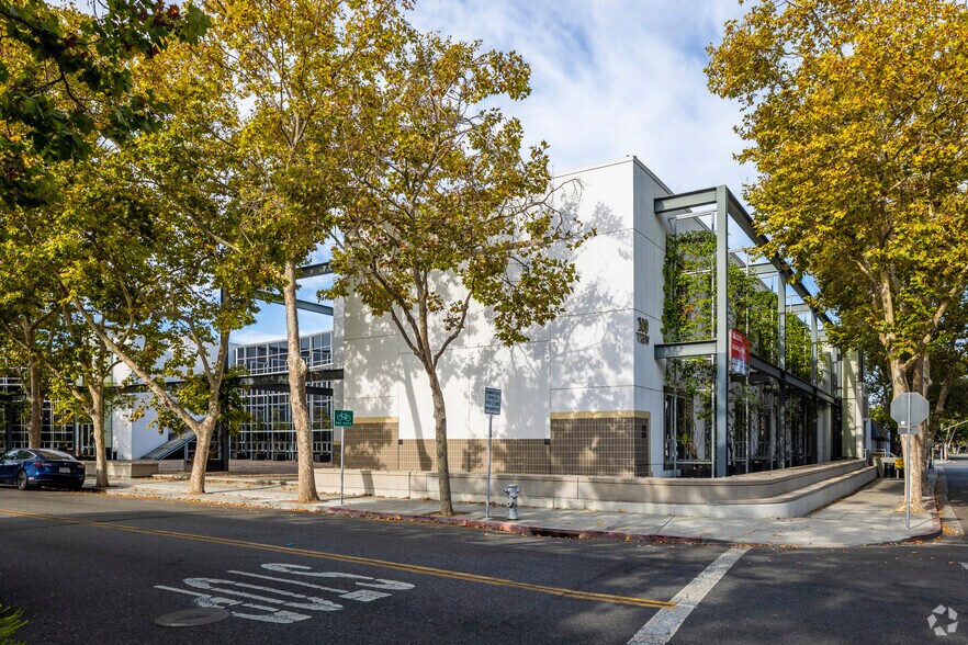 More Photos Of 100 View St, Mountain View Loft Creative Space For Lease