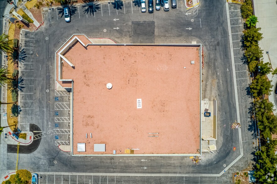 More Photos Of 4810 W Ann Rd, Las Vegas Freestanding For Lease