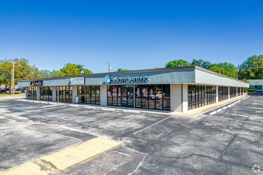 Primary Photo Of 1600 W Louisiana St, McKinney Storefront Retail Office For Sale