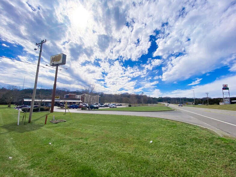 More Photos Of Bear Creek Pike @ I 65, Columbia Land For Sale