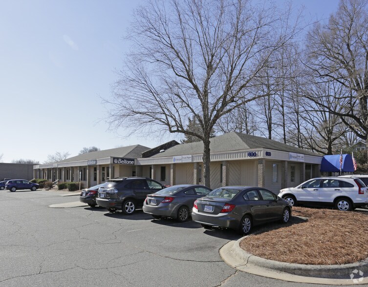 More Photos Of 600 Matthews Mint Hill Rd, Matthews Office For Lease