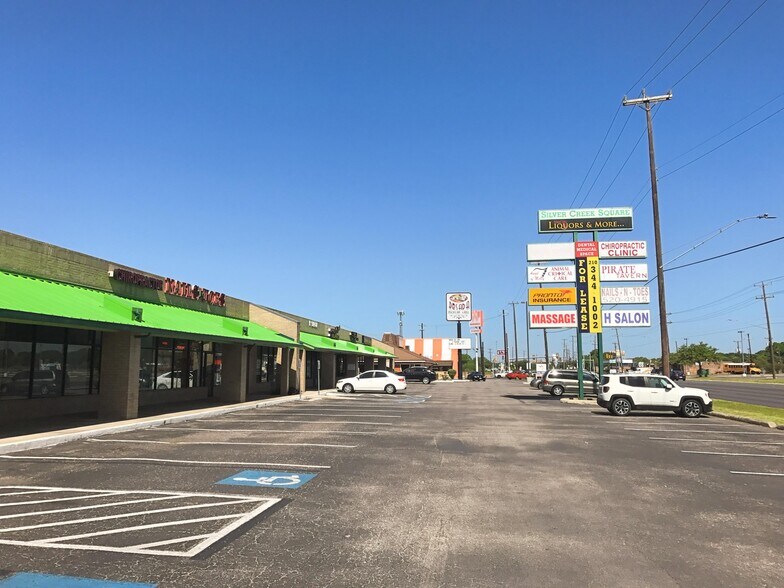 More Photos Of 8734-8750 Grissom Rd, San Antonio Unknown For Lease