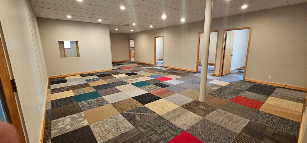 More Photos Of 3947 Excelsior Blvd, Saint Louis Park Office For Lease