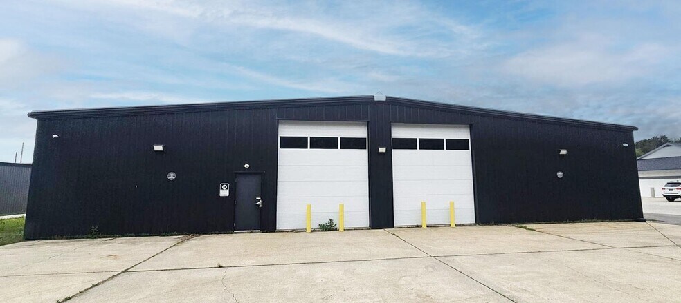 More Photos Of 3737 E Apple Ave, Muskegon Industrial For Lease