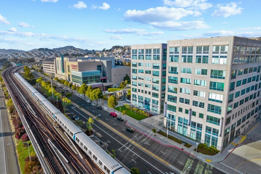 More Photos Of 2001 Junipero Serra Blvd, Daly City Research And Development For Lease