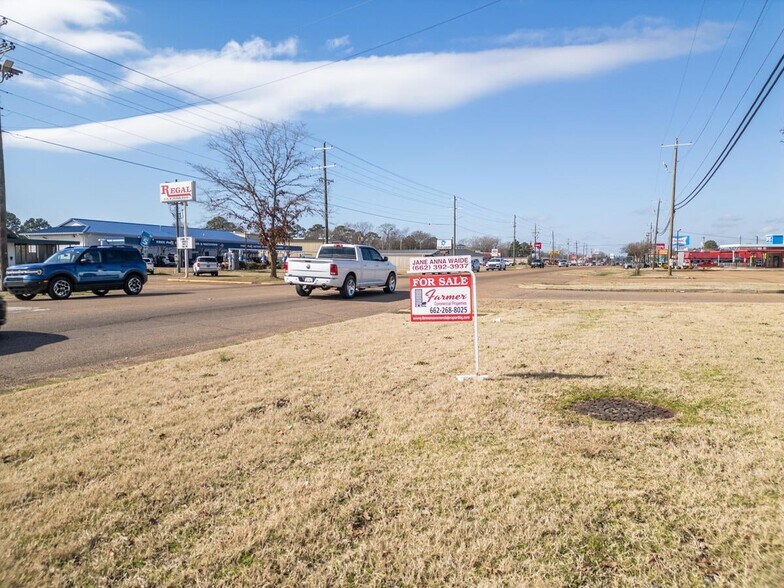 More Photos Of 245 Alabama St, Columbus Freestanding For Sale