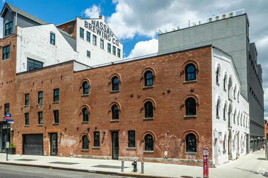 More Photos Of 945 Bergen St, Brooklyn Apartments For Lease