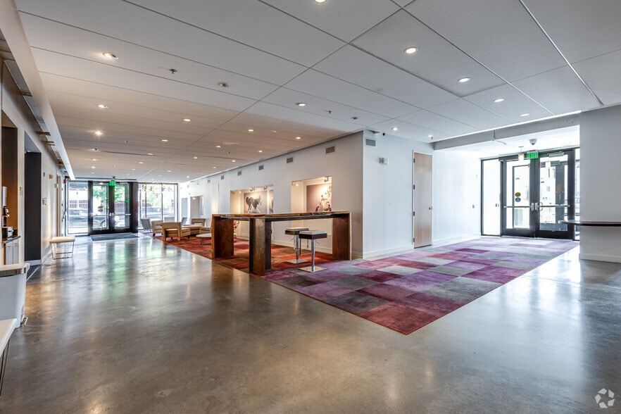 More Photos Of 915 Washington Ave N, Minneapolis Apartments For Lease