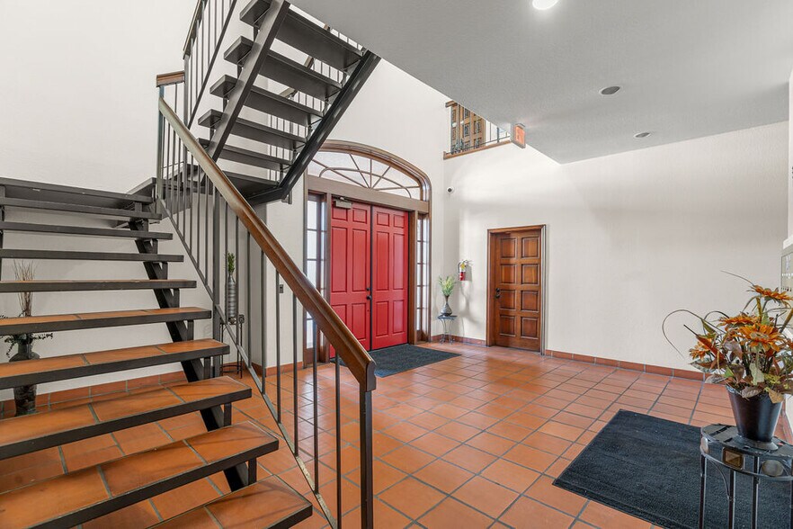 More Photos Of 8891 Watson St, Cypress Office For Sale