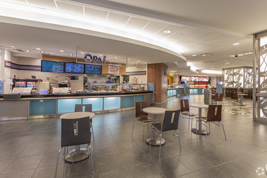 More Photos Of 335 8th Ave SW, Calgary Office For Lease