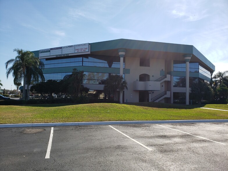 More Photos Of 5240 NE Babcock St, Palm Bay Office For Sale