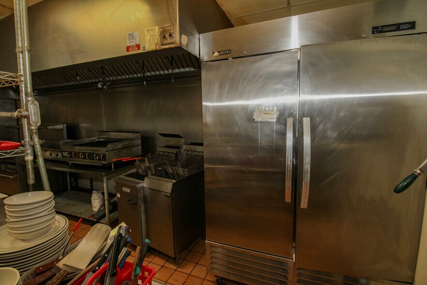 More Photos Of 125 Main St, Huron Bowling Alley For Sale