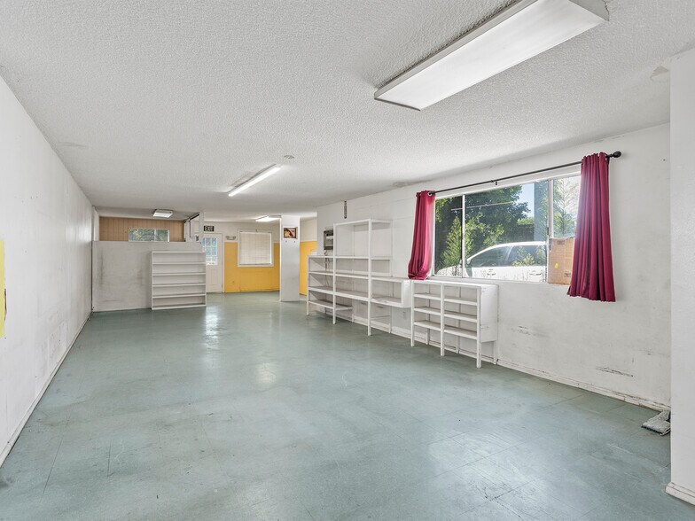 More Photos Of 1817 W Burbank Blvd, Burbank Daycare Center For Sale