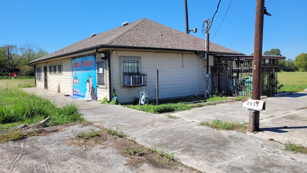 More Photos Of 2055 Pasadena Blvd, Pasadena Land For Sale