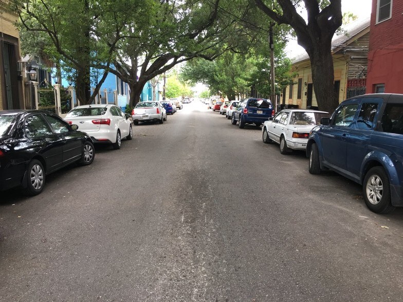More Photos Of 801 Frenchmen St, New Orleans Restaurant For Lease