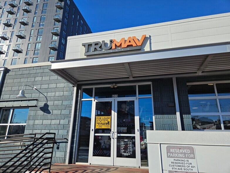 More Photos Of 603 9th Ave S, Nashville General Retail For Lease