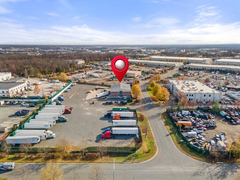 More Photos Of 9041 Mike Garcia Dr, Manassas Industrial For Sale