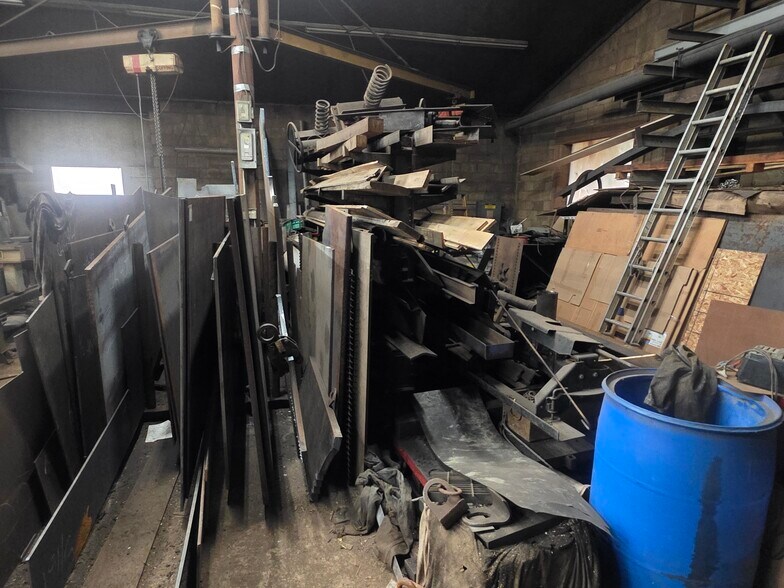 More Photos Of 1389 Old State Rd, Waterford Industrial For Sale
