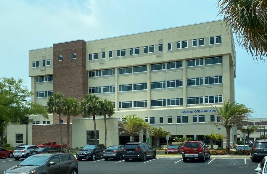 More Photos Of 801 E 6th St, Panama City Medical For Lease