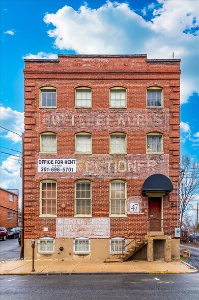 More Photos Of 47 E All Saints St, Frederick Loft Creative Space For Sale