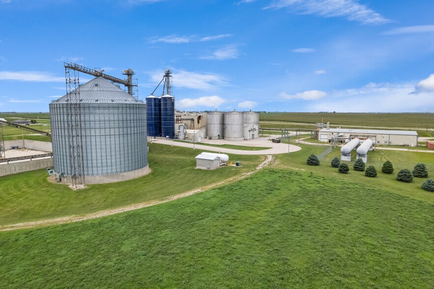 More Photos Of 6059 159th St, Galva Food Processing For Sale