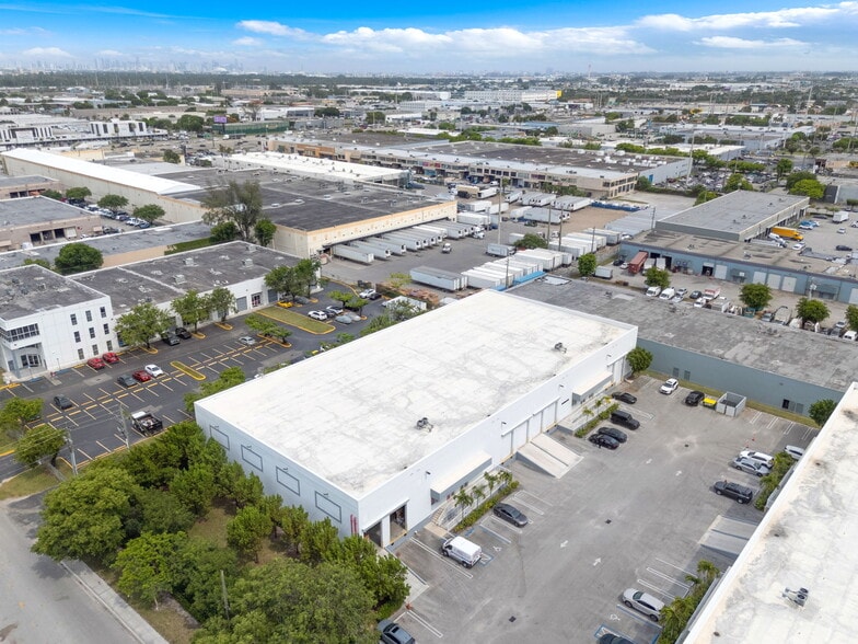 More Photos Of 7900-7930 NW 71st St, Miami Warehouse For Lease