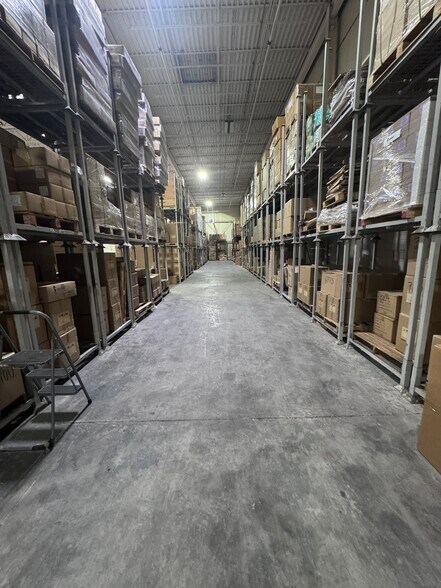 More Photos Of 2605 Kuser Rd, Hamilton Service For Lease