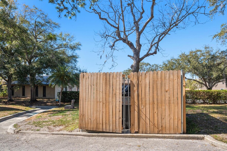 More Photos Of 1113 Ohio Ave, Dunedin Apartments For Sale