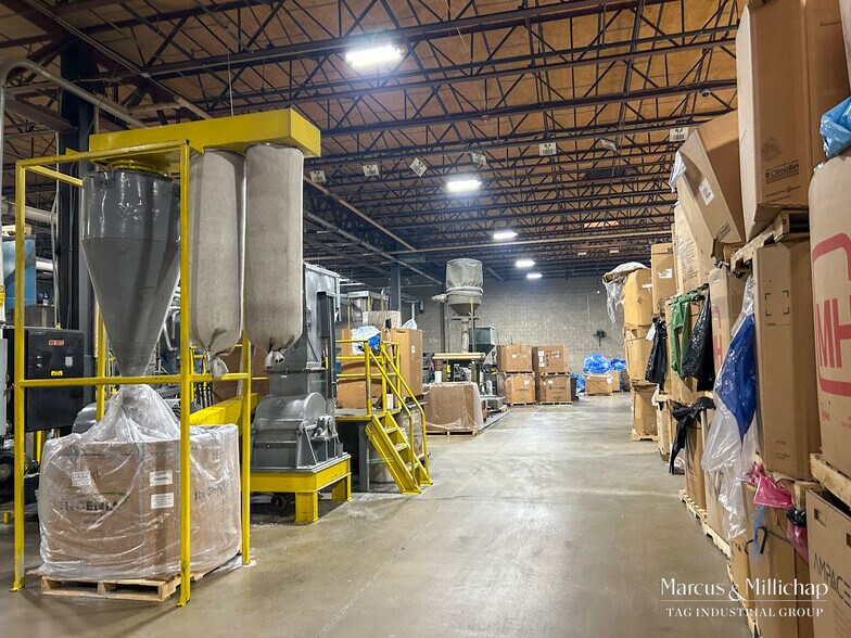 More Photos Of 199 Shepard Ave, Wheeling Warehouse For Sale