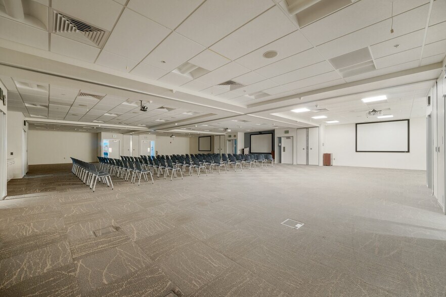 More Photos Of 380 Airport Rd, Ignacio Office Residential For Sale