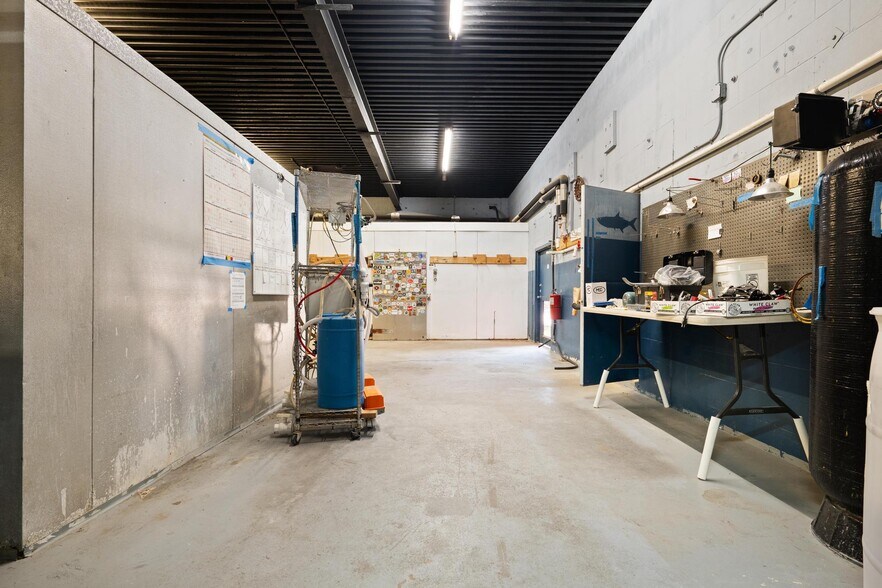 More Photos Of 325 E Lemon St, Tarpon Springs Warehouse For Sale