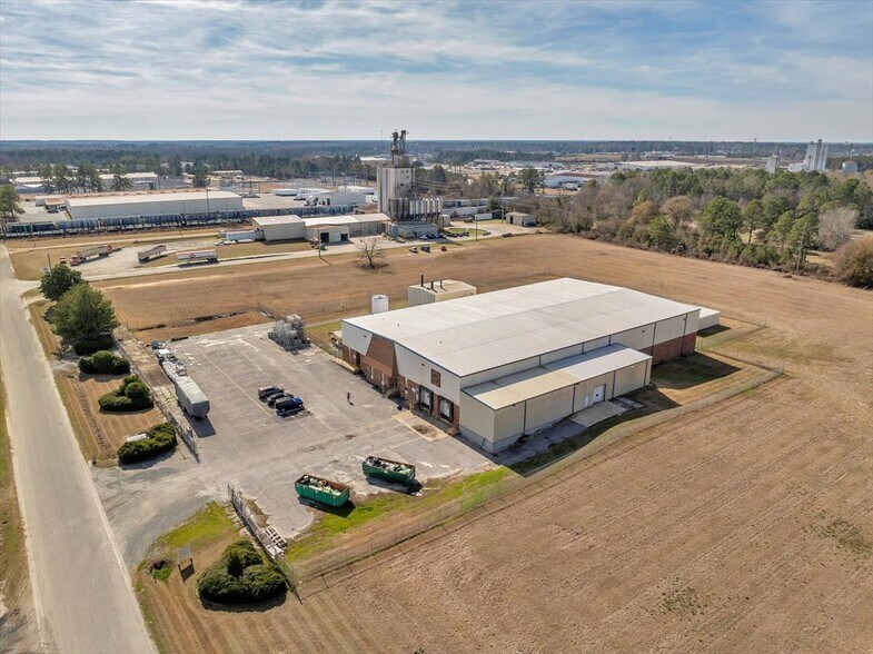 More Photos Of 201 N Harris St, Cordele Refrigeration Cold Storage For Sale