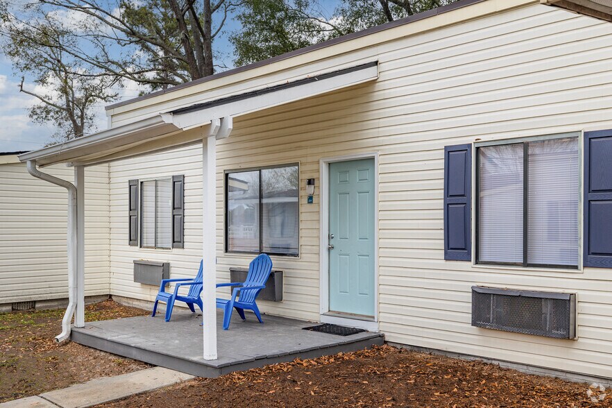 More Photos Of 210 Lanier Dr, Statesboro Apartments For Sale